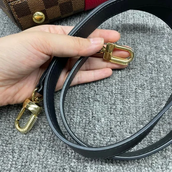 100% Authentic Louis Vuitton Monogram Cluny BB Satchel Bag - Picture 16 of 16